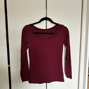 Women's Burgundy Long Sleeve Top